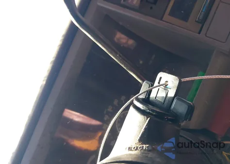 1989 Chevrolet Gmt-400 C1500 from USA, damaged, VIN 1GCDC14H2KE222639